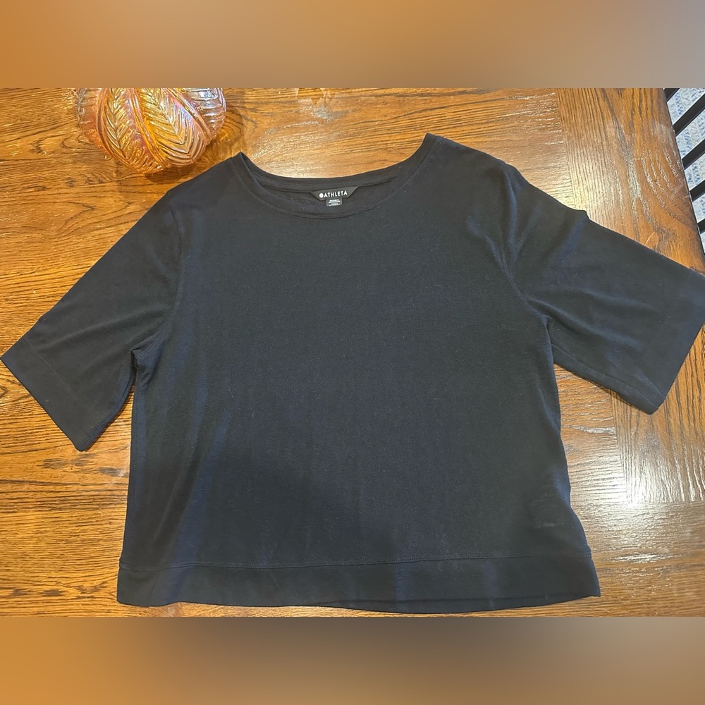 Athleta Women's Short Sleeve Black Tee